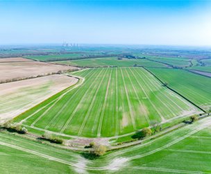 Cowsland Farmland, South Leverton picture 1